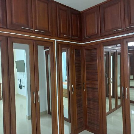 Departamentos Marcecilia De 2 Y 3 Habitaciones En El Centro De Manta Εξωτερικό φωτογραφία