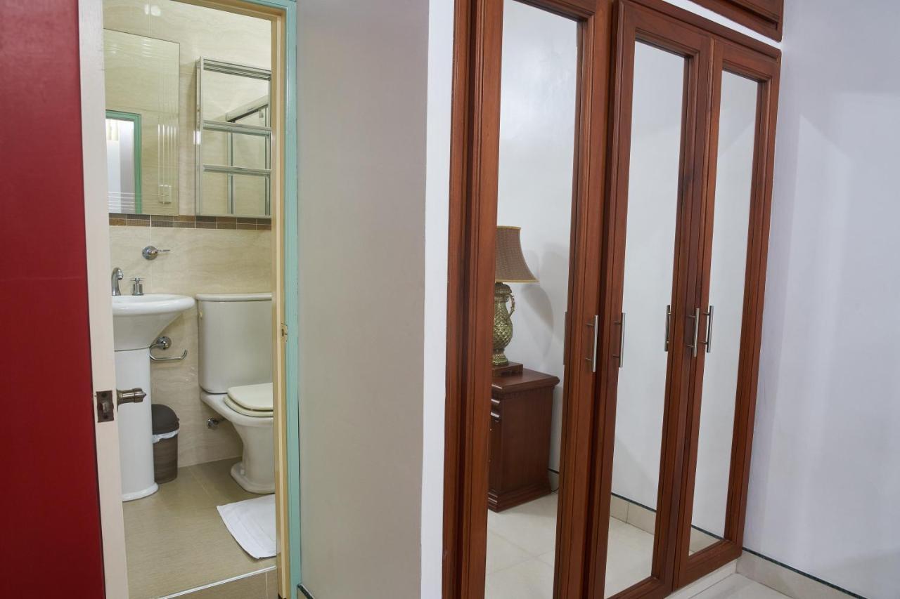 Departamentos Marcecilia De 2 Y 3 Habitaciones En El Centro De Manta Εξωτερικό φωτογραφία