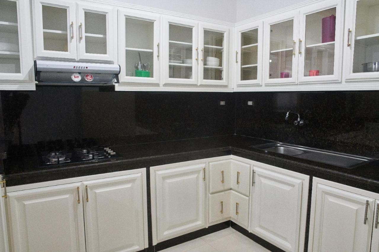 Departamentos Marcecilia De 2 Y 3 Habitaciones En El Centro De Manta Εξωτερικό φωτογραφία