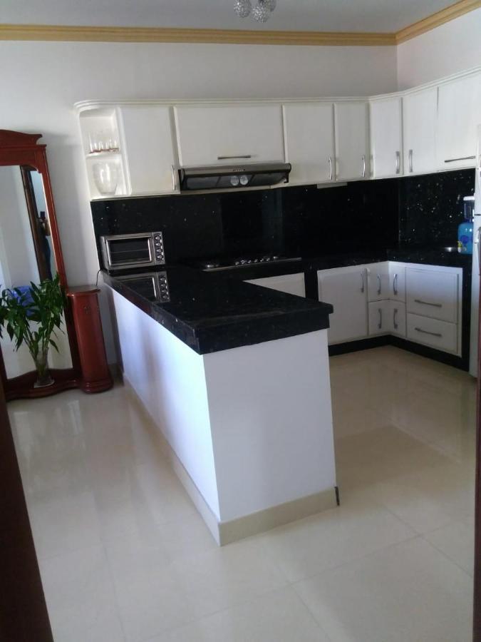 Departamentos Marcecilia De 2 Y 3 Habitaciones En El Centro De Manta Εξωτερικό φωτογραφία